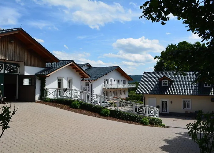 Reiterhof Und Eichenhof Maison d'hôtes 3*